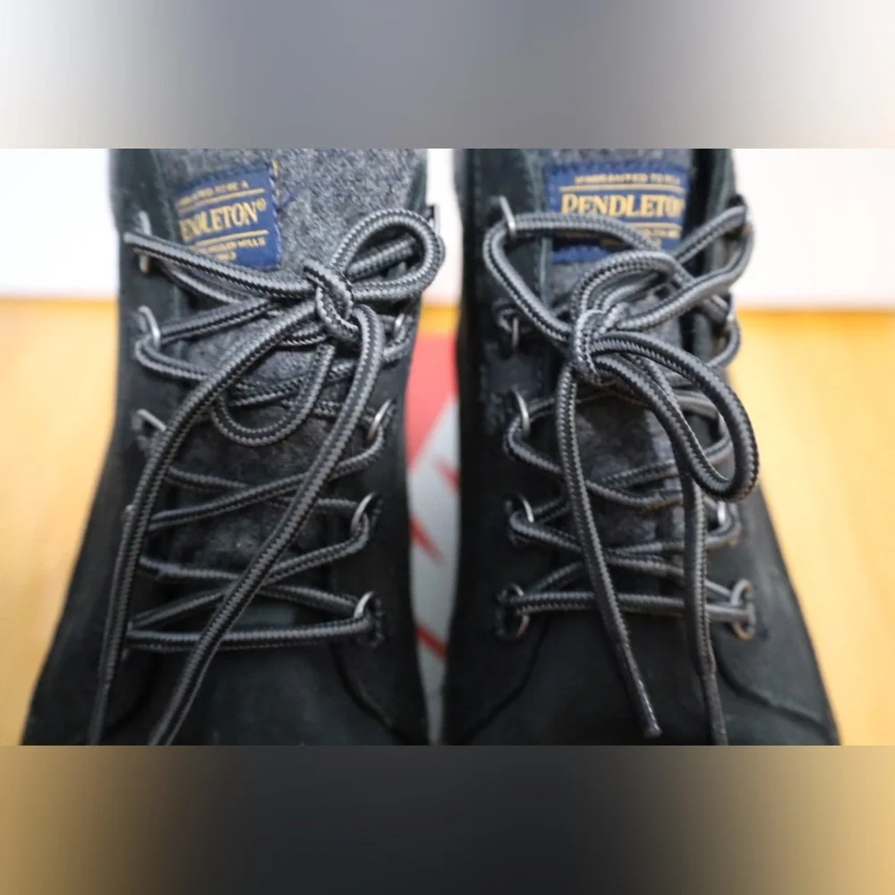 Pendleton Men’s Black Waterproof Winter Traction Boots – Size 10–10.5. - Picture 11 of 14